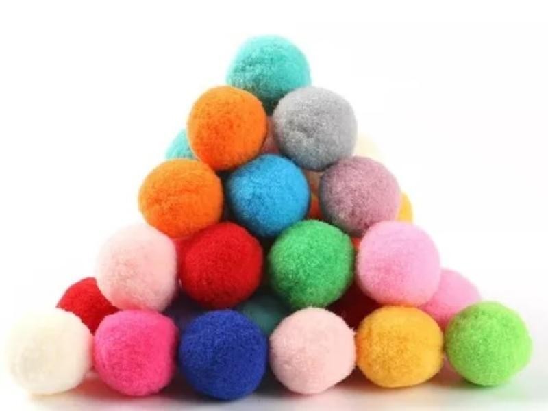 POMPON BOLITAS SUAVES COL. SURT. C100 PZAS MAE POM25 C100