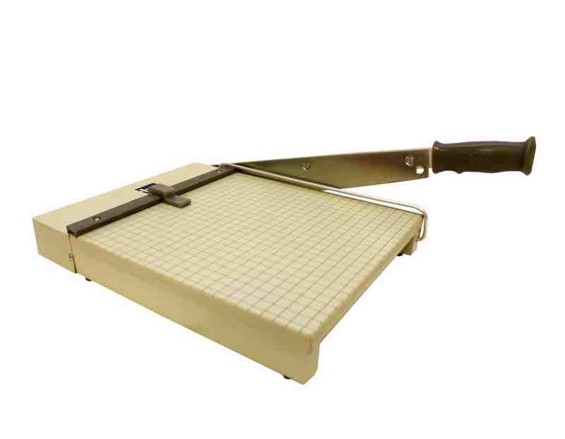 GUILLOTINA MAD. 12 30X30 CM. TRIMER 2000
